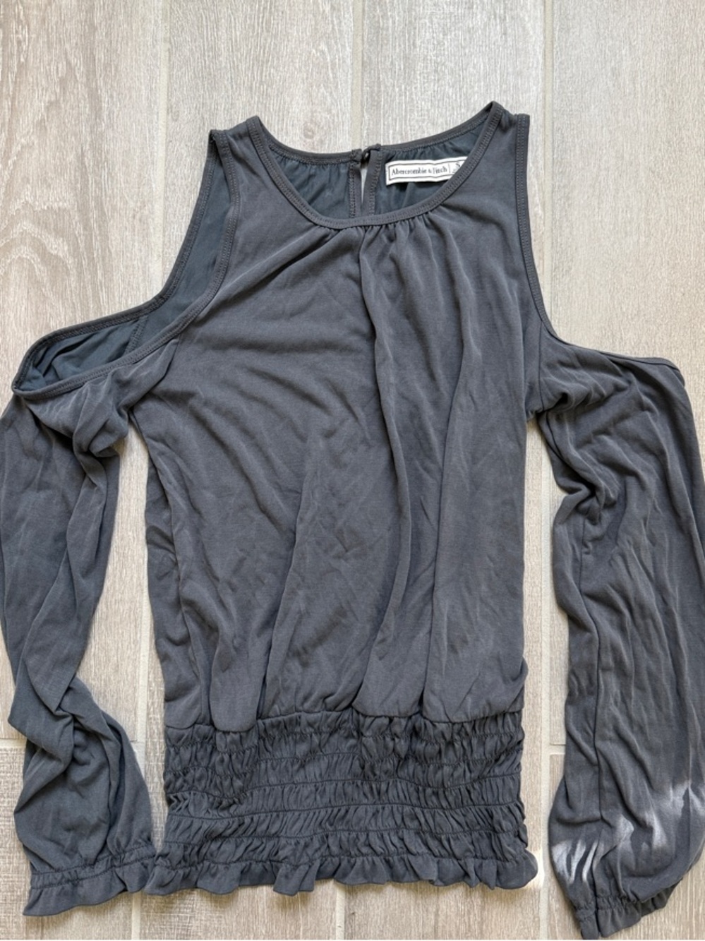 abercrombie open-shoulder long sleeve